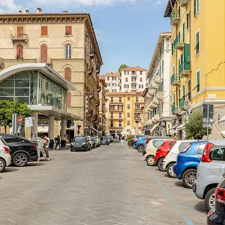 Apartment Casa Della Zia - - Trains & Ferries 5 Terre La Spezia